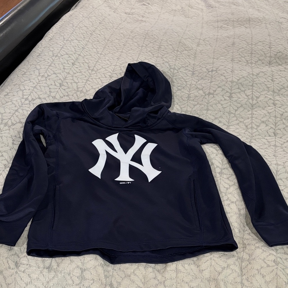 Kids New York Yankees Hoodie - Size 8